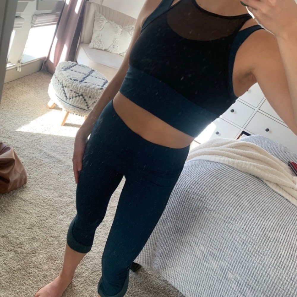 Teal Lululemon Cropped Top